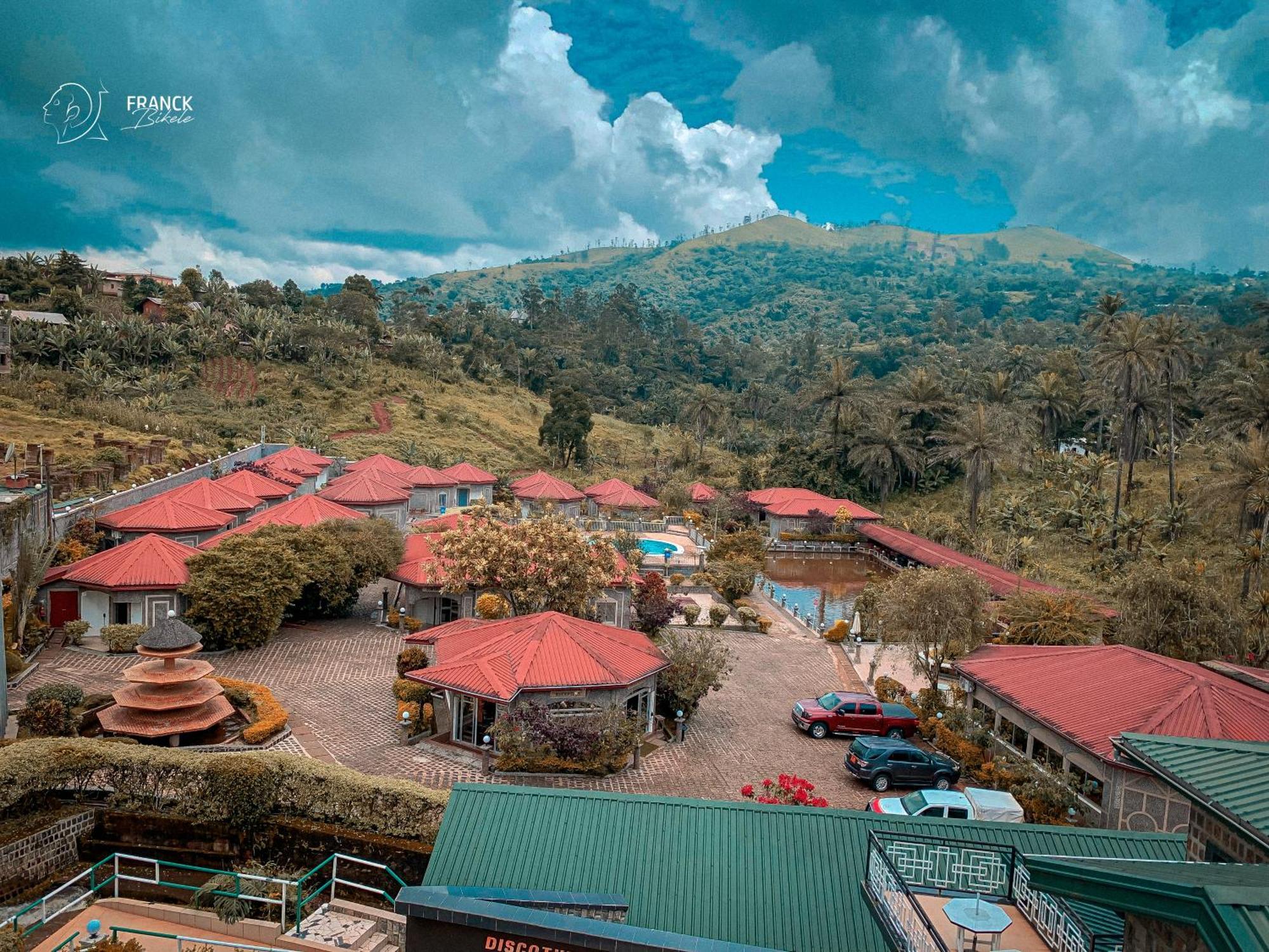 La Vallee De Bana Exteriör bild